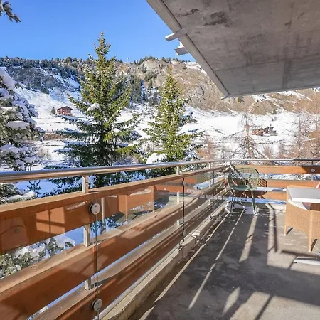 Lägenhet Riederhof 355 *